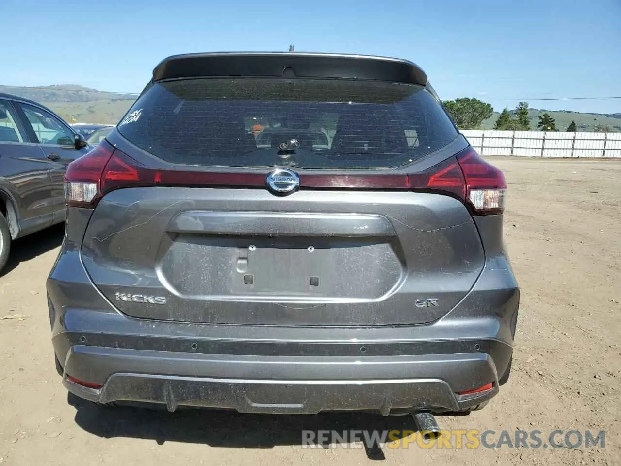 6 Photograph of a damaged car 3N1CP5DV3ML509846 NISSAN KICKS 2021