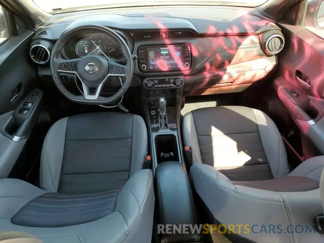 8 Photograph of a damaged car 3N1CP5DV3ML509846 NISSAN KICKS 2021