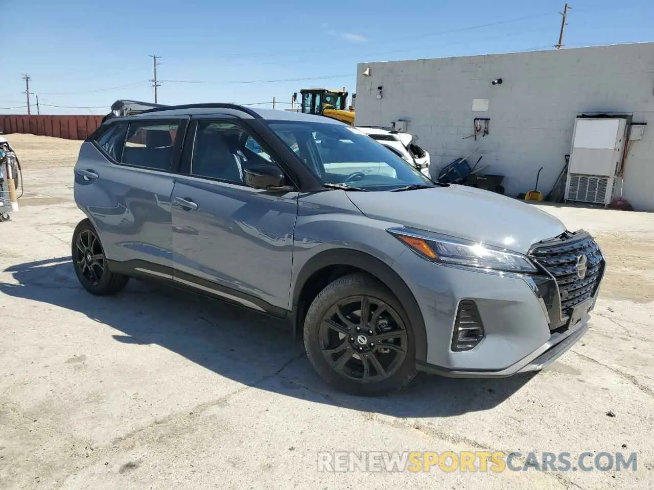 4 Photograph of a damaged car 3N1CP5DV4ML554214 NISSAN KICKS 2021