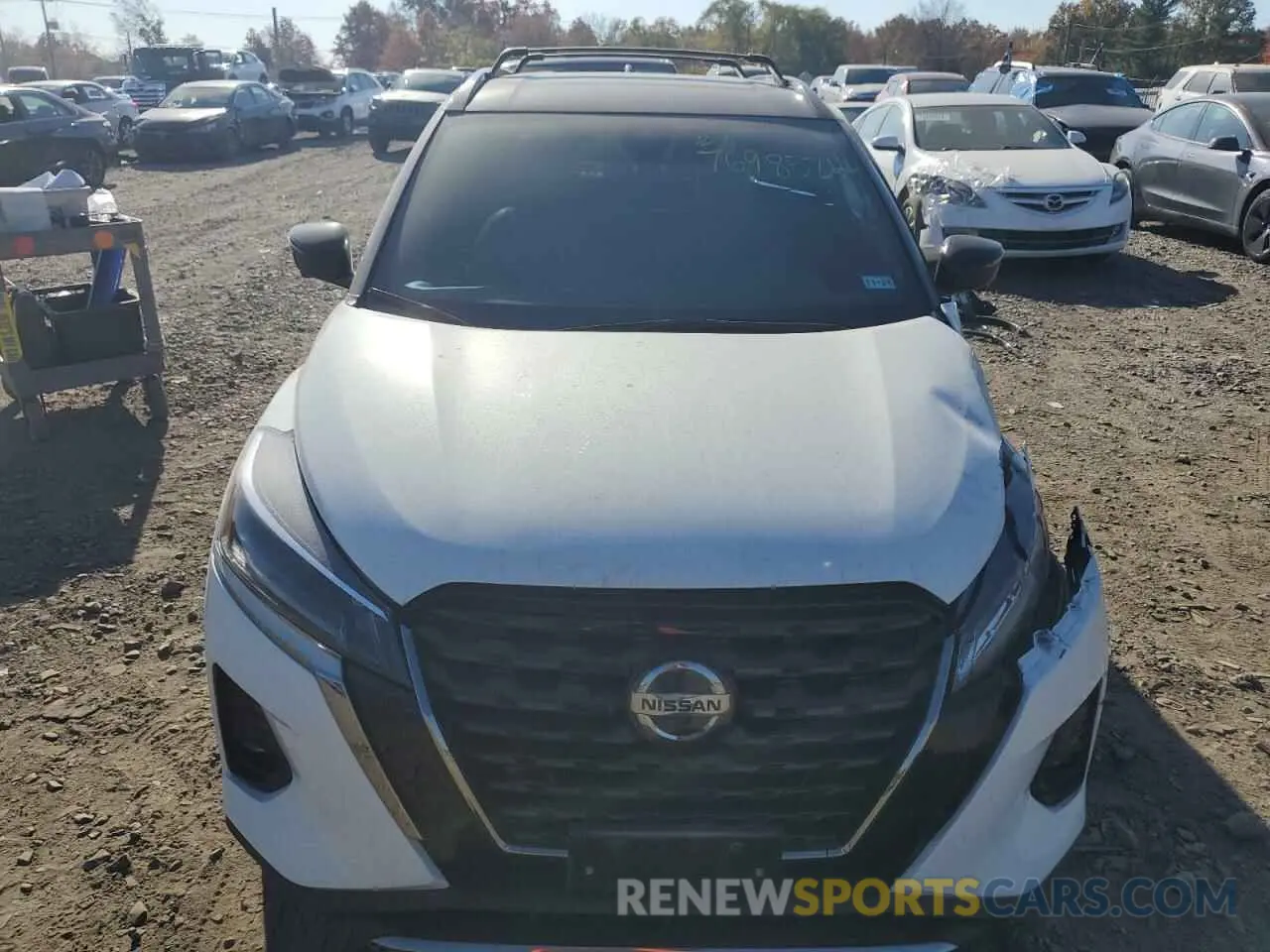 5 Photograph of a damaged car 3N1CP5DV5ML560412 NISSAN KICKS 2021