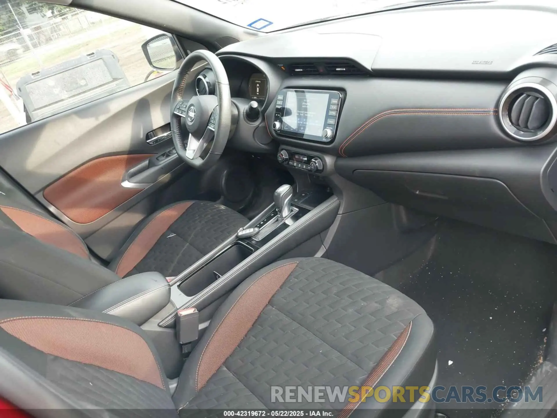 5 Photograph of a damaged car 3N1CP5DV6ML509761 NISSAN KICKS 2021