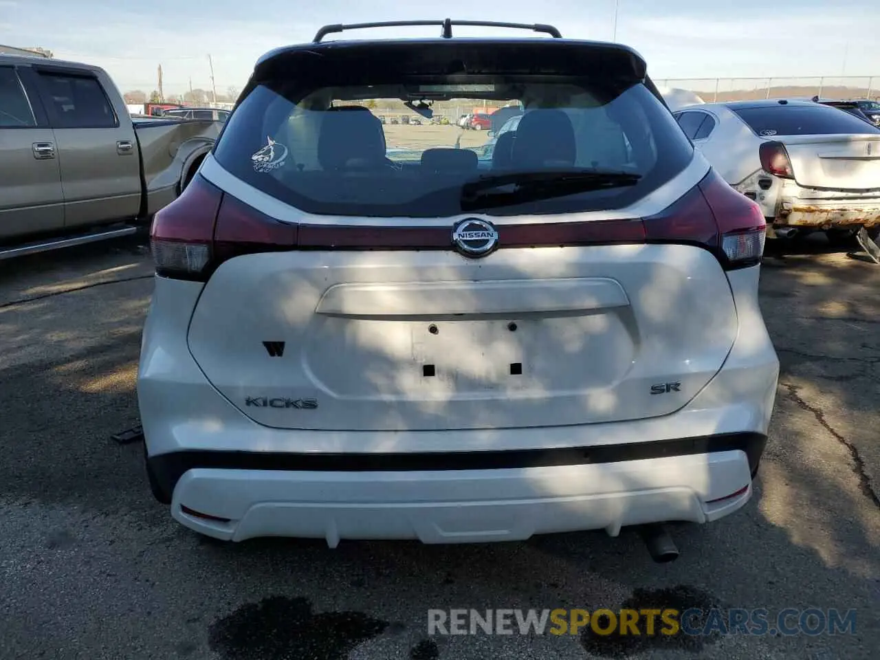6 Photograph of a damaged car 3N1CP5DV7ML499905 NISSAN KICKS 2021