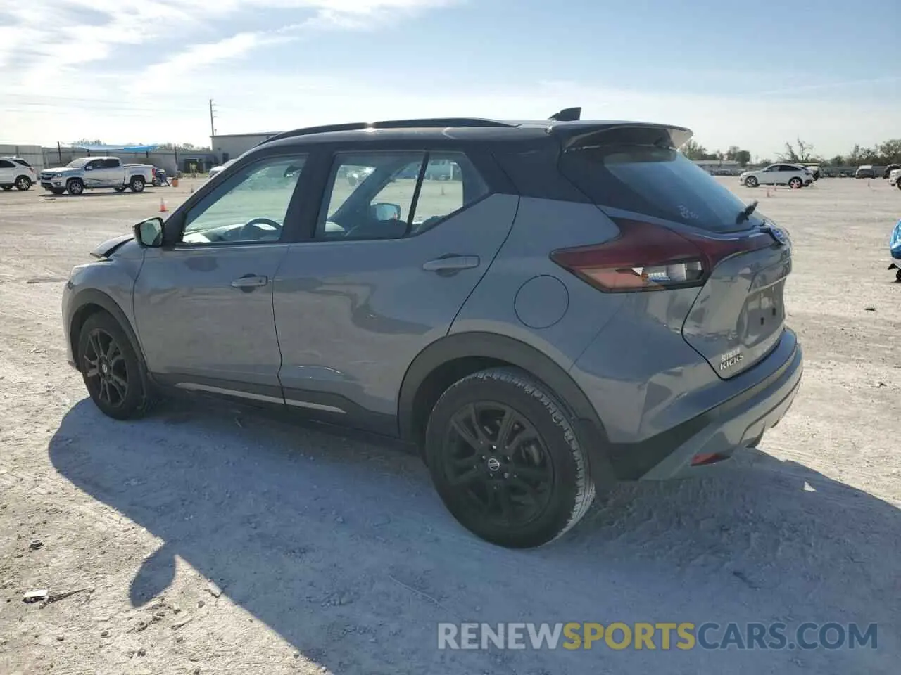 2 Photograph of a damaged car 3N1CP5DV7ML561030 NISSAN KICKS 2021