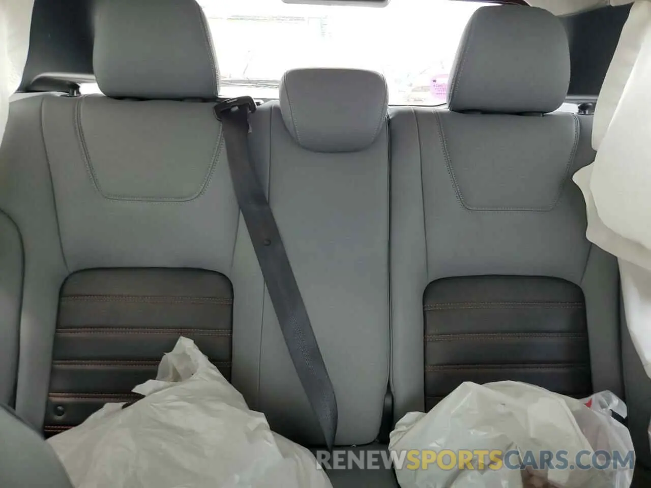 10 Photograph of a damaged car 3N1CP5DV8ML537710 NISSAN KICKS 2021