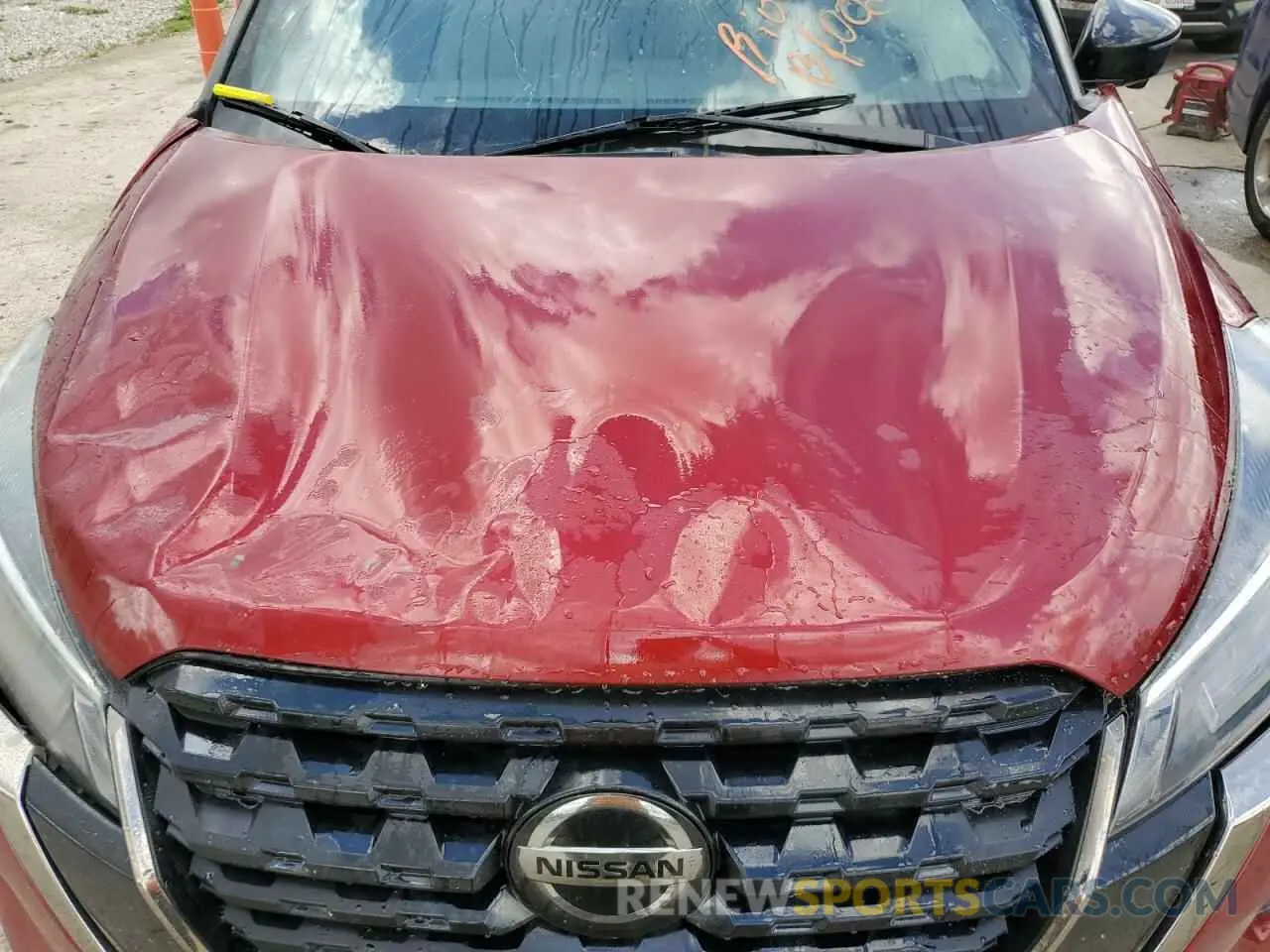 12 Photograph of a damaged car 3N1CP5DV8ML537710 NISSAN KICKS 2021