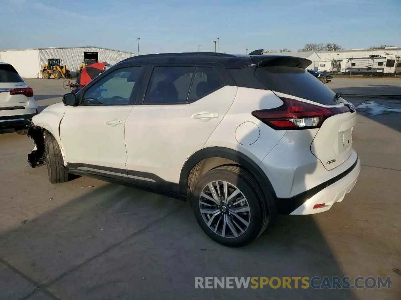 2 Photograph of a damaged car 3N1CP5DV9ML473970 NISSAN KICKS 2021