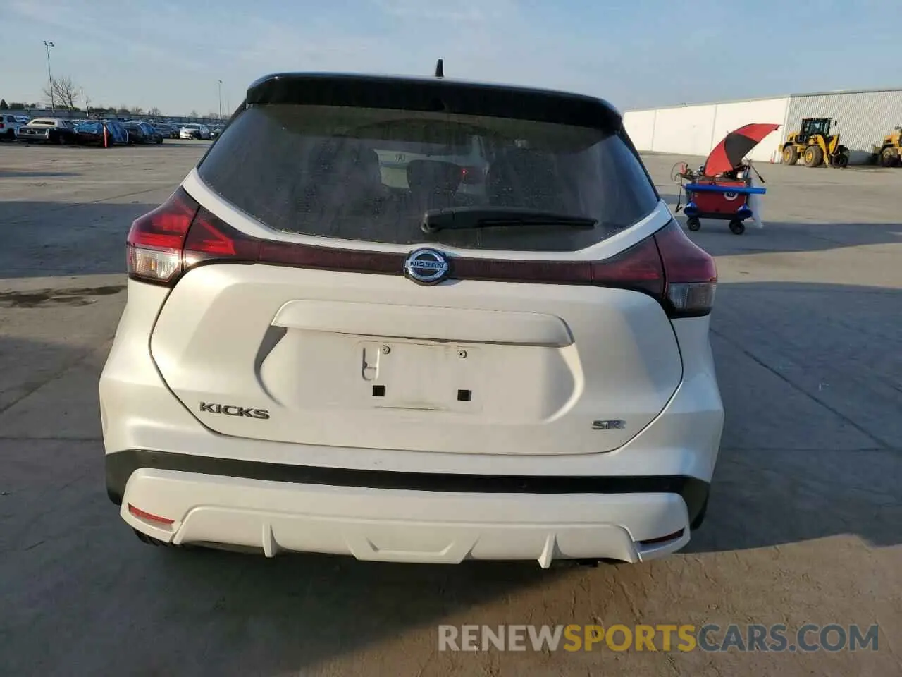 6 Photograph of a damaged car 3N1CP5DV9ML473970 NISSAN KICKS 2021