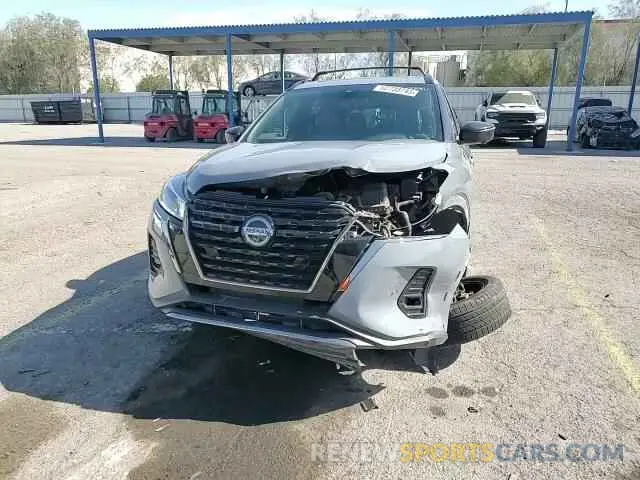 15 Photograph of a damaged car 3N1CP5DV9ML501766 NISSAN KICKS 2021