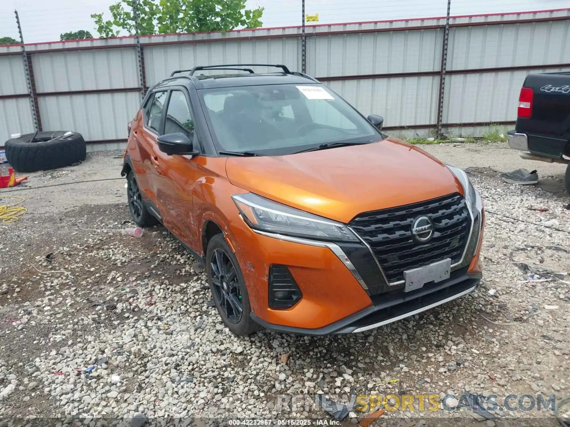 1 Photograph of a damaged car 3N1CP5DV9ML508992 NISSAN KICKS 2021