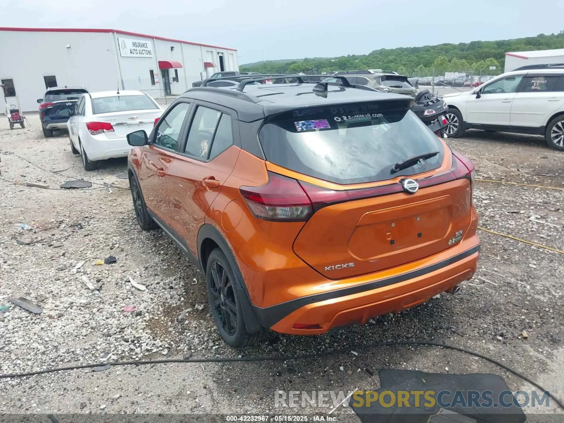 3 Photograph of a damaged car 3N1CP5DV9ML508992 NISSAN KICKS 2021