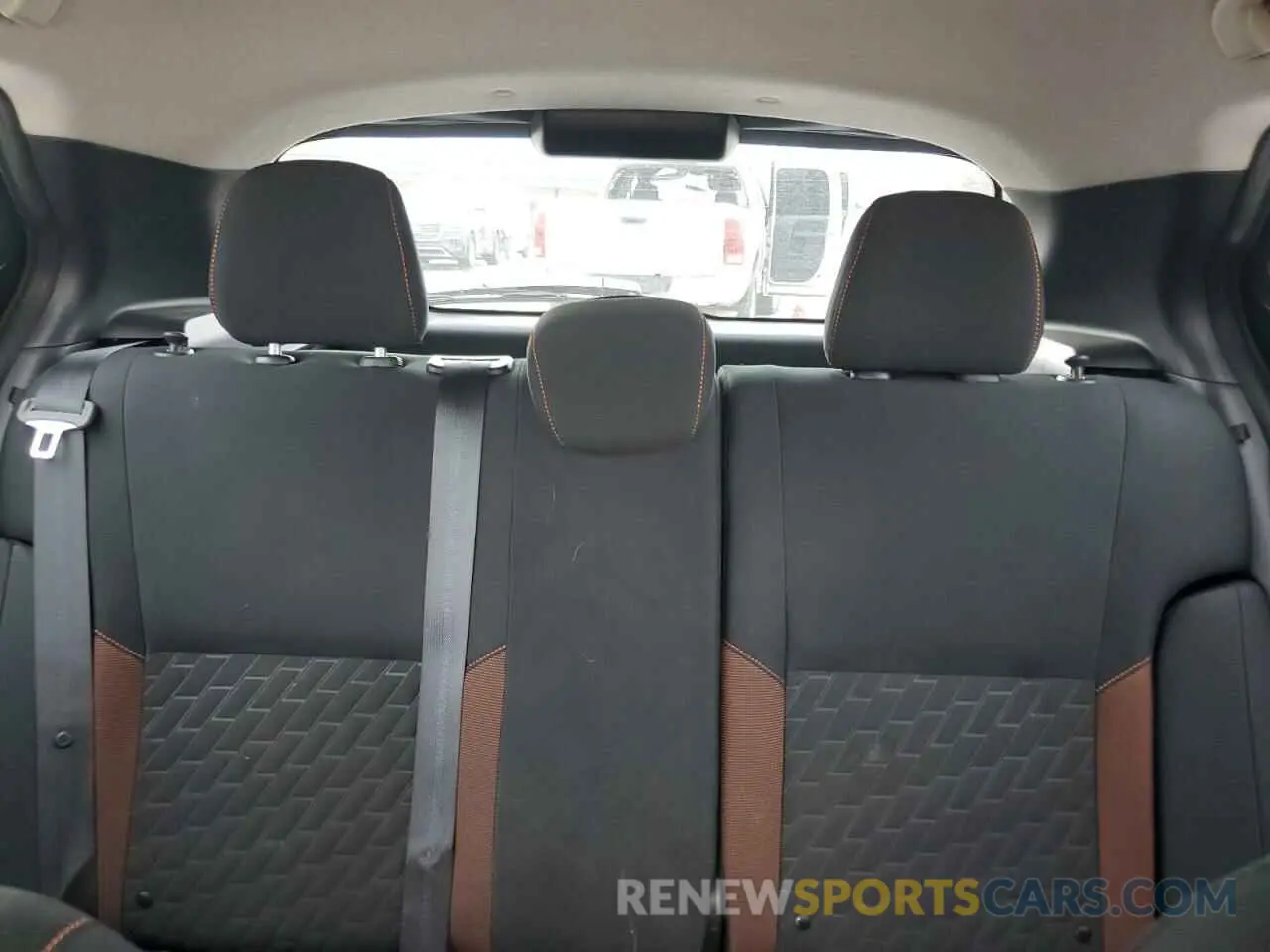 10 Photograph of a damaged car 3N1CP5DV9ML514324 NISSAN KICKS 2021