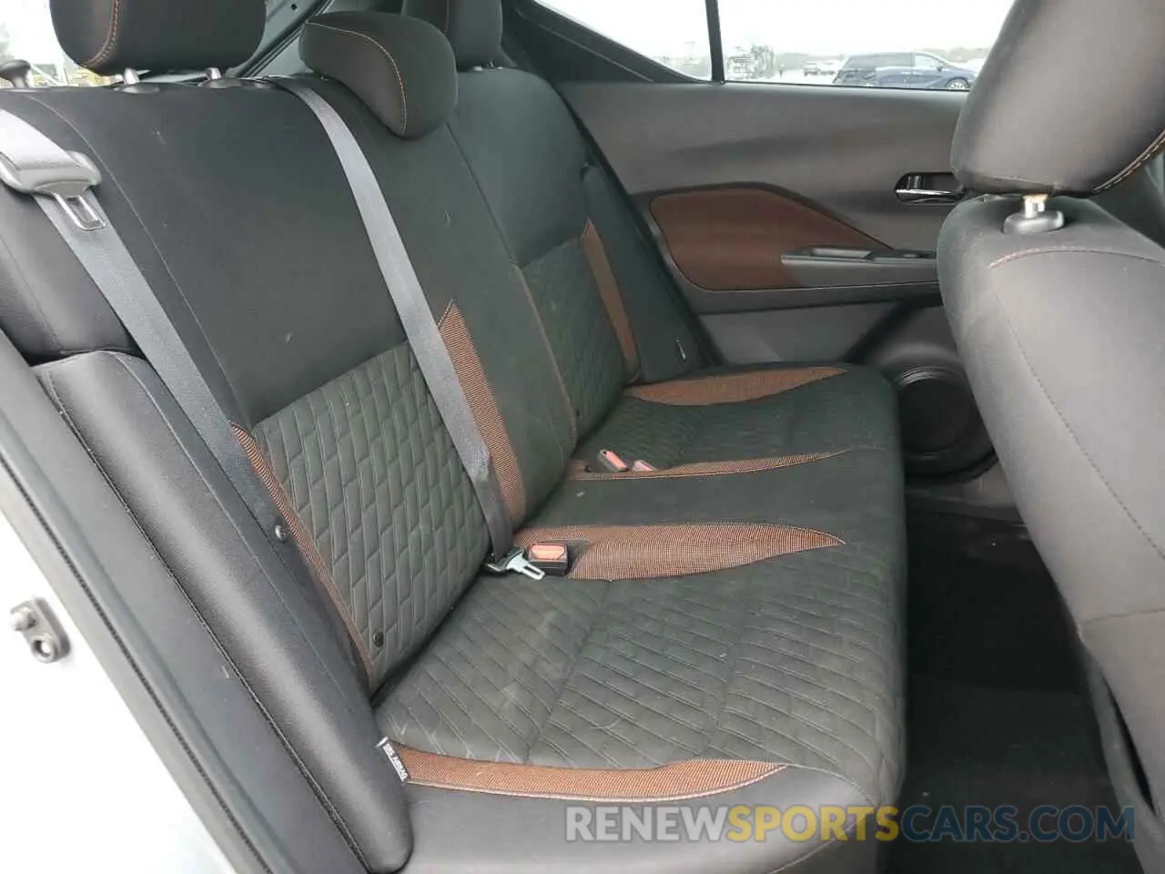 11 Photograph of a damaged car 3N1CP5DV9ML514324 NISSAN KICKS 2021