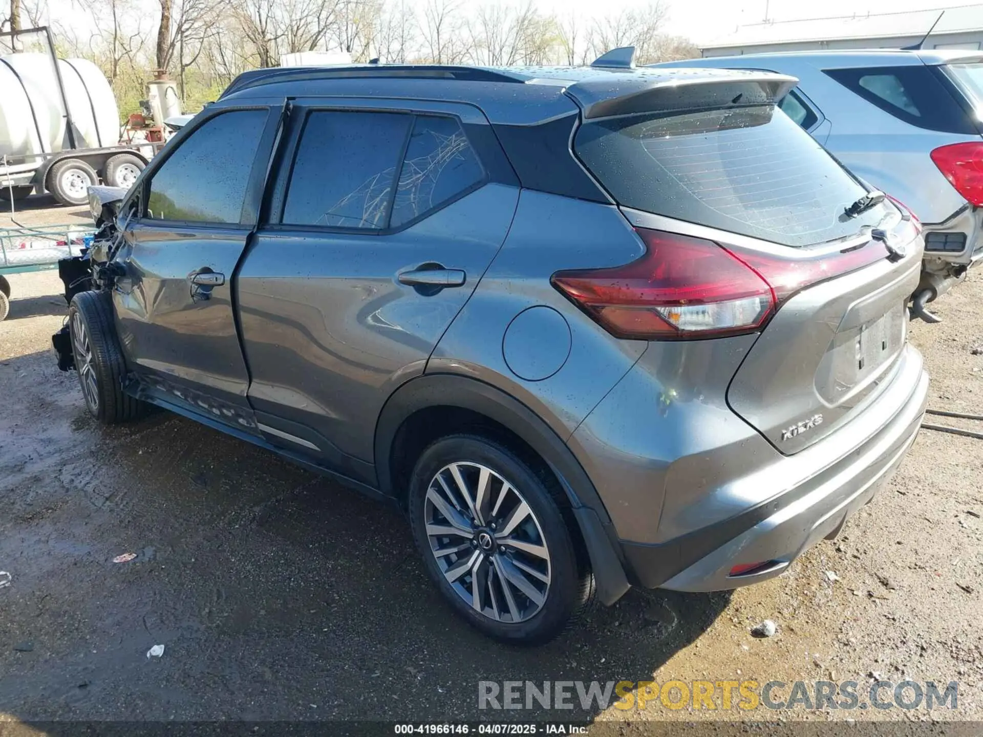3 Photograph of a damaged car 3N1CP5DVXML465845 NISSAN KICKS 2021