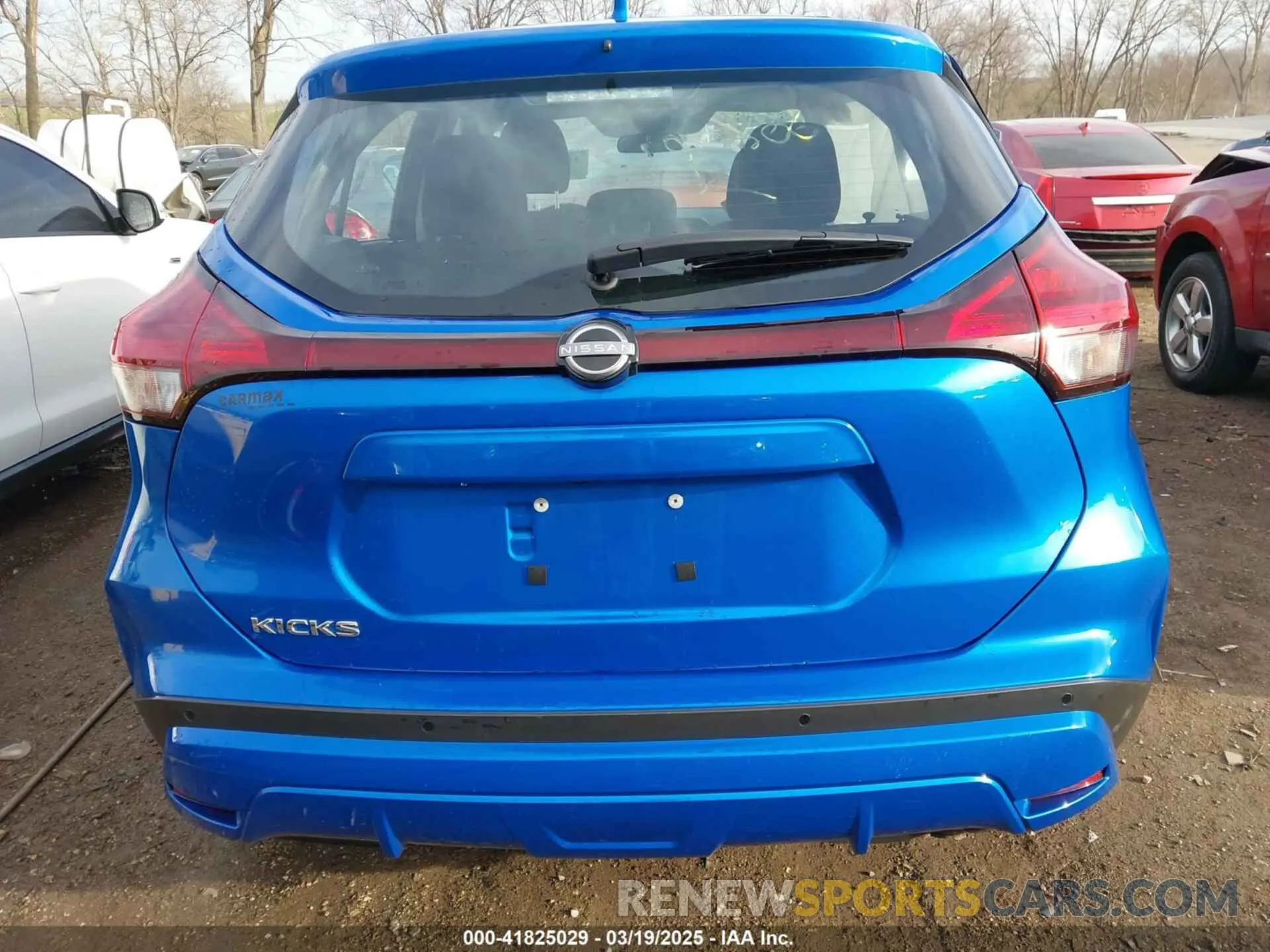 16 Photograph of a damaged car 3N1CP5BV0NL490306 NISSAN KICKS 2022