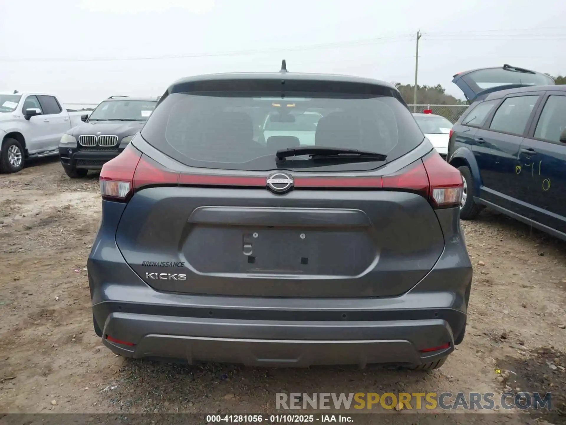 16 Photograph of a damaged car 3N1CP5BV0NL512997 NISSAN KICKS 2022