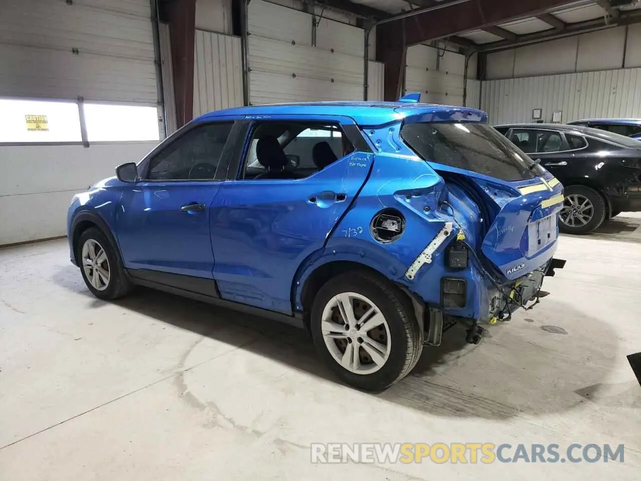 2 Photograph of a damaged car 3N1CP5BV0NL518203 NISSAN KICKS 2022
