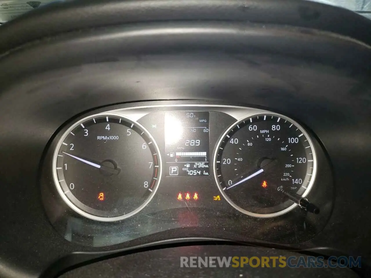 9 Photograph of a damaged car 3N1CP5BV0NL518203 NISSAN KICKS 2022