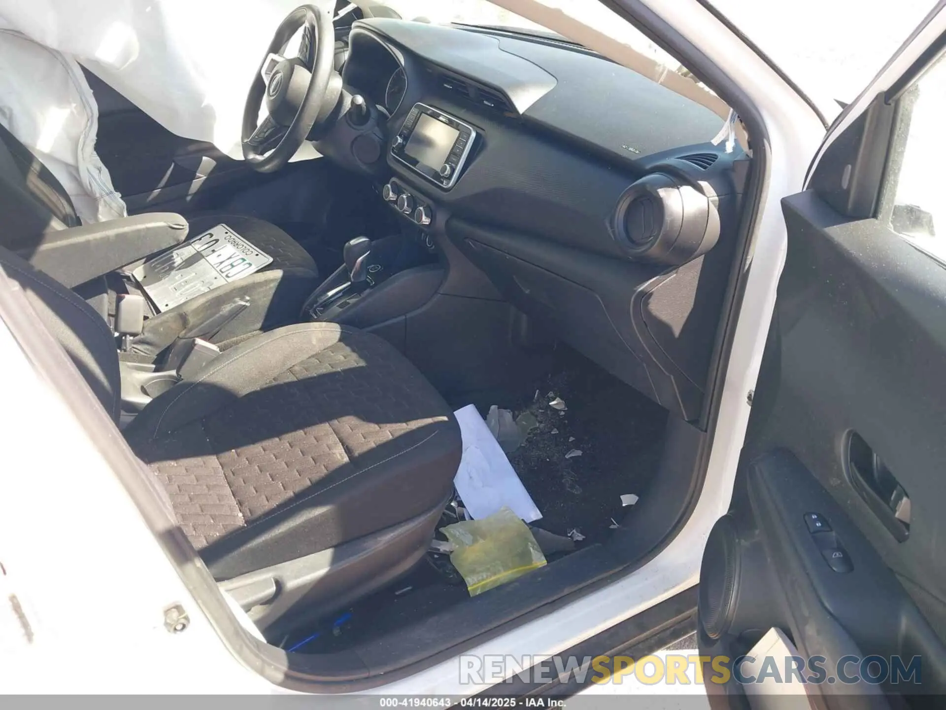 5 Photograph of a damaged car 3N1CP5BV0NL518752 NISSAN KICKS 2022