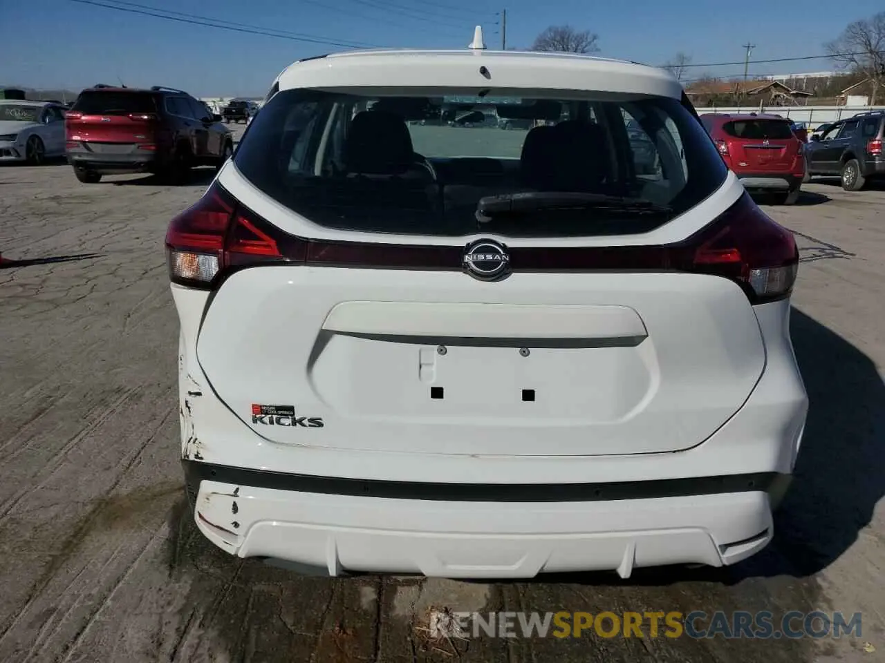 6 Photograph of a damaged car 3N1CP5BV1NL494526 NISSAN KICKS 2022