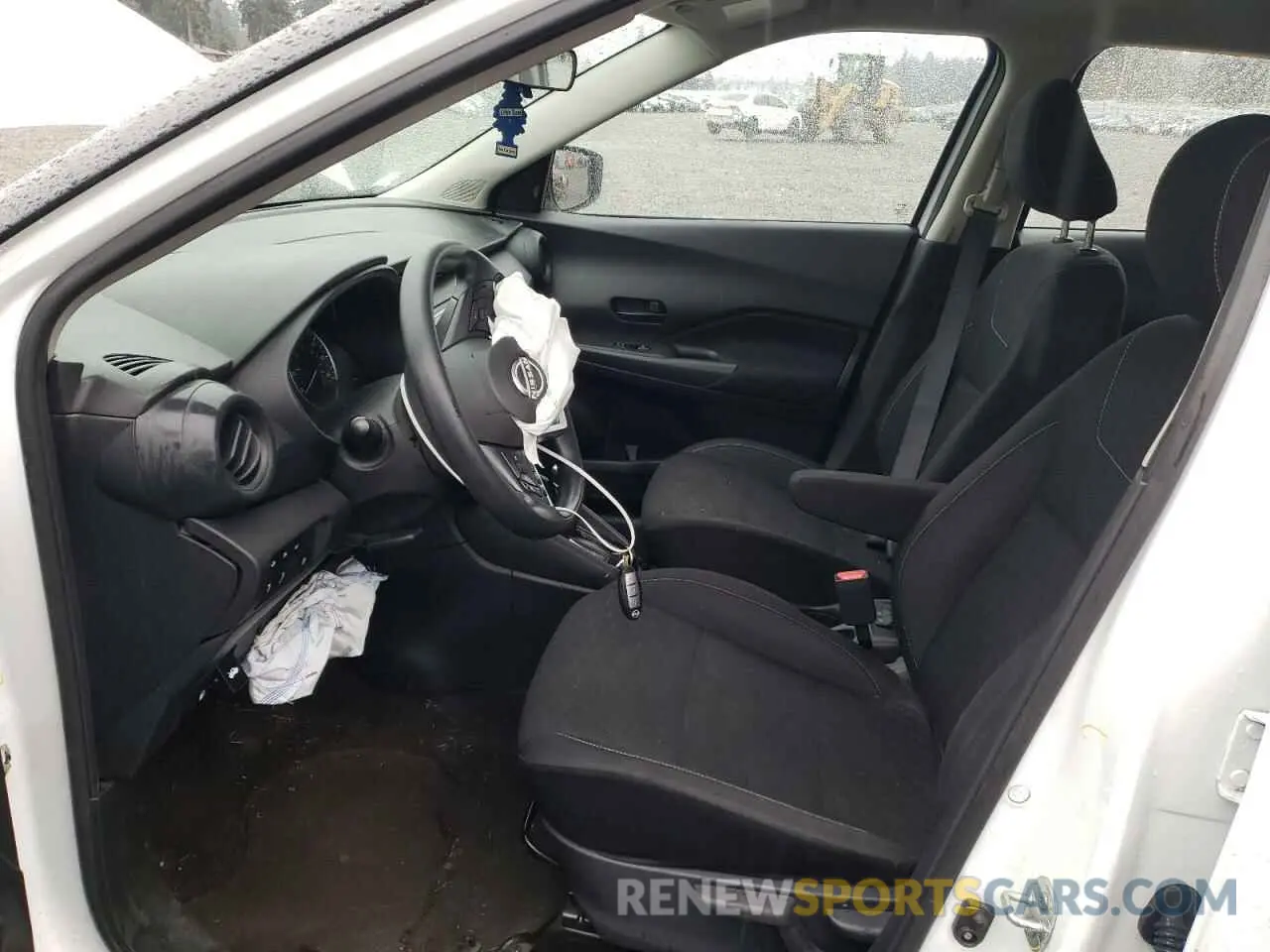7 Photograph of a damaged car 3N1CP5BV1NL506643 NISSAN KICKS 2022
