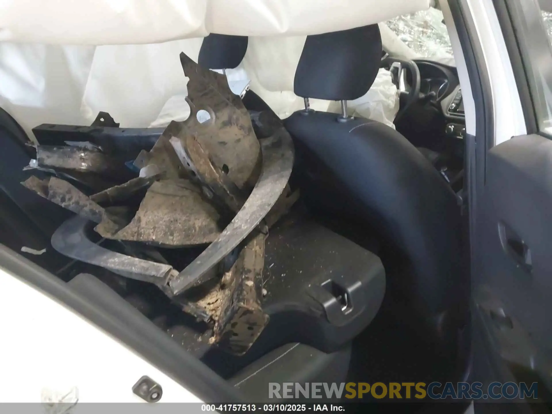 8 Photograph of a damaged car 3N1CP5BV1NL506724 NISSAN KICKS 2022