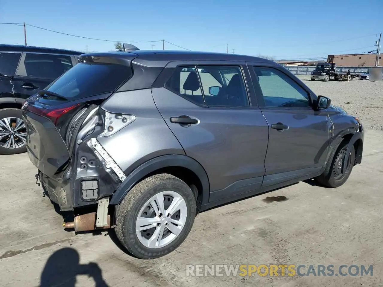 3 Photograph of a damaged car 3N1CP5BV3NL503680 NISSAN KICKS 2022