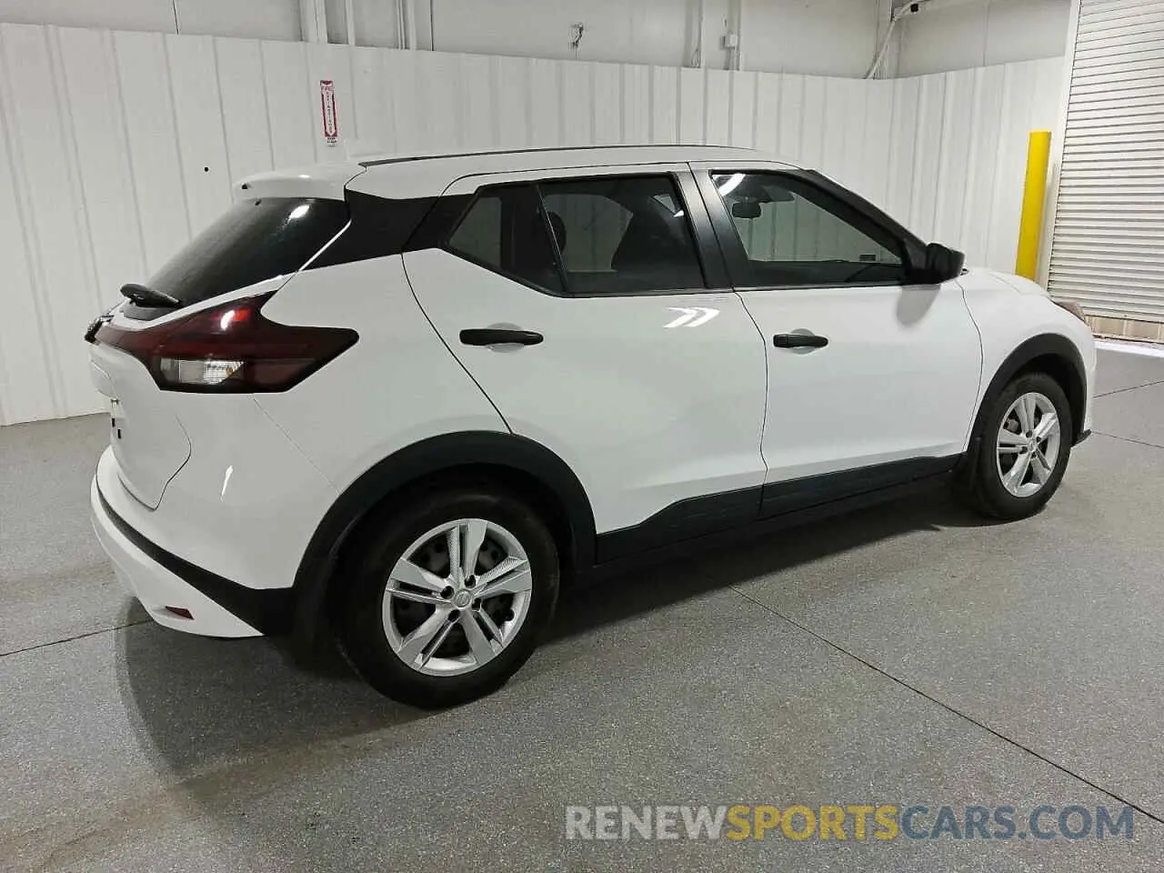 3 Photograph of a damaged car 3N1CP5BV3NL514520 NISSAN KICKS 2022