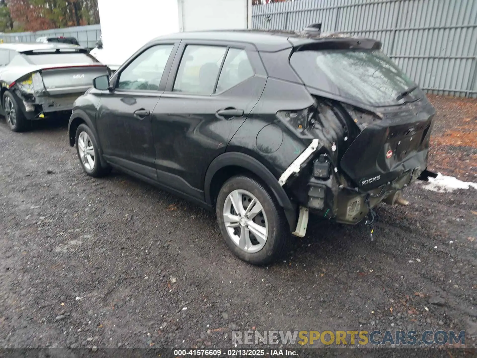 3 Photograph of a damaged car 3N1CP5BV3NL531608 NISSAN KICKS 2022