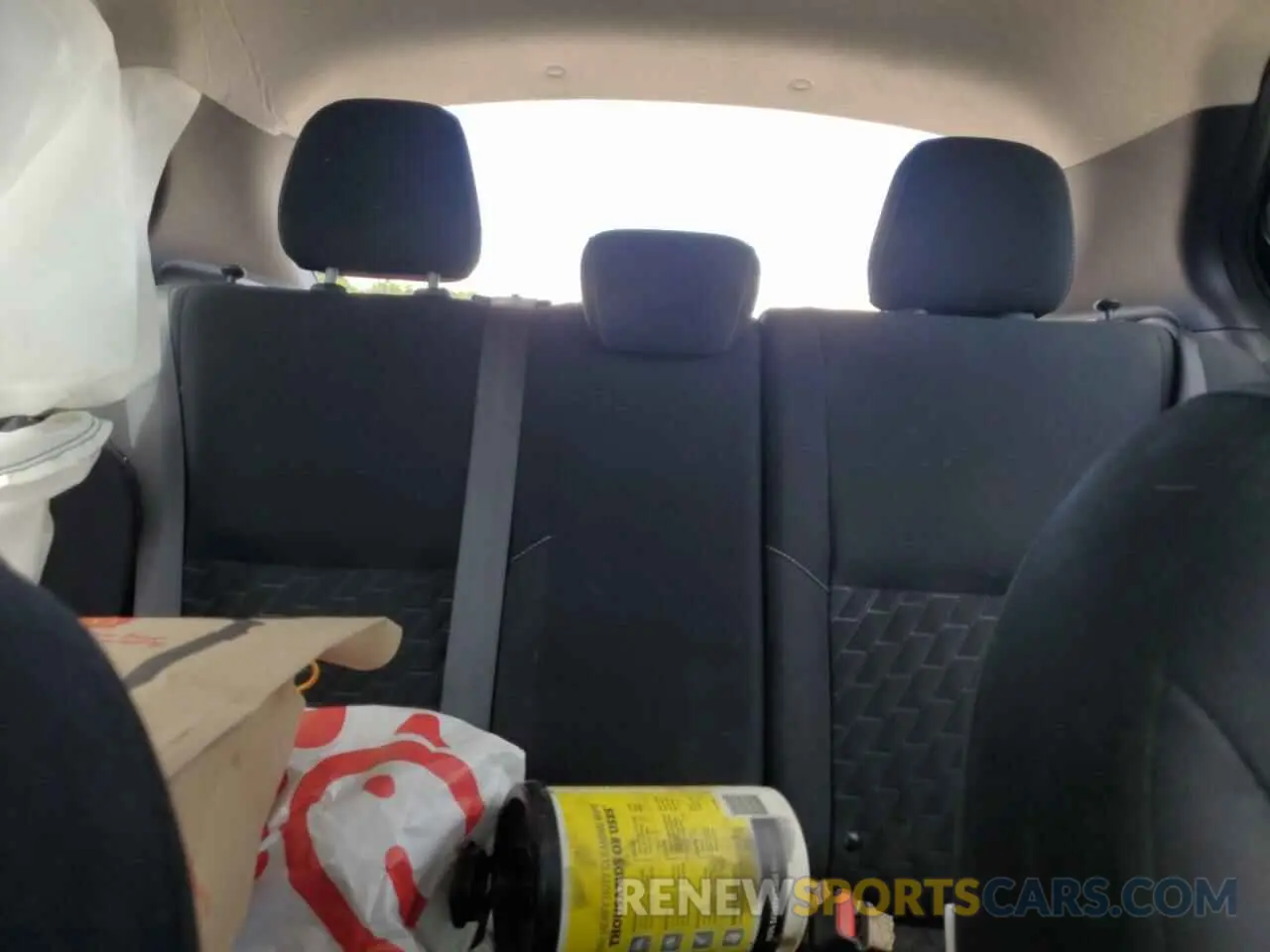 10 Photograph of a damaged car 3N1CP5BV4NL476120 NISSAN KICKS 2022