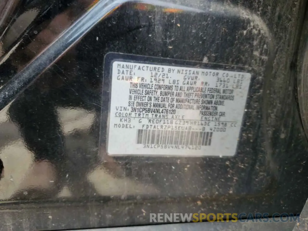 13 Photograph of a damaged car 3N1CP5BV4NL476120 NISSAN KICKS 2022