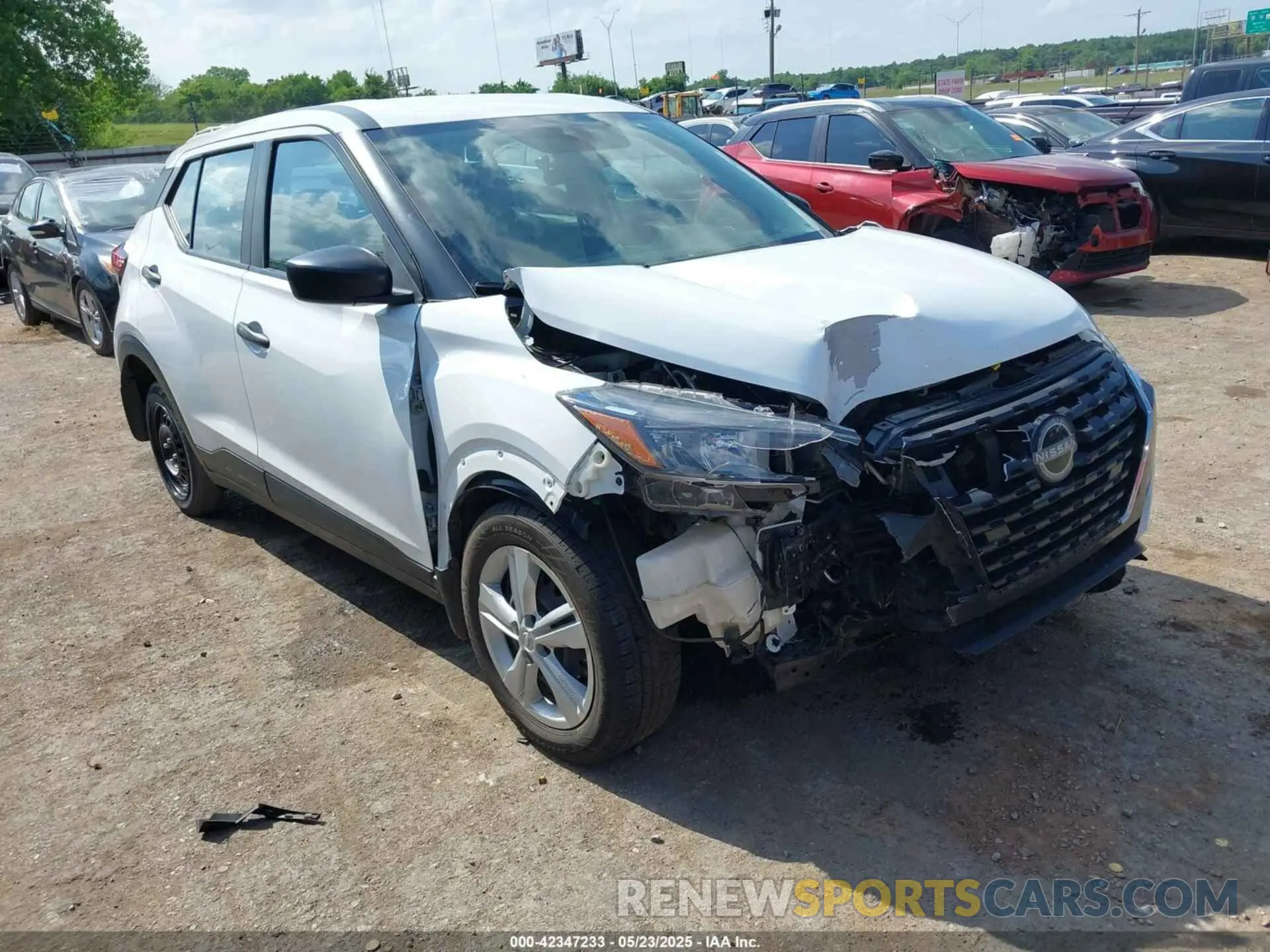 1 Photograph of a damaged car 3N1CP5BV4NL488056 NISSAN KICKS 2022