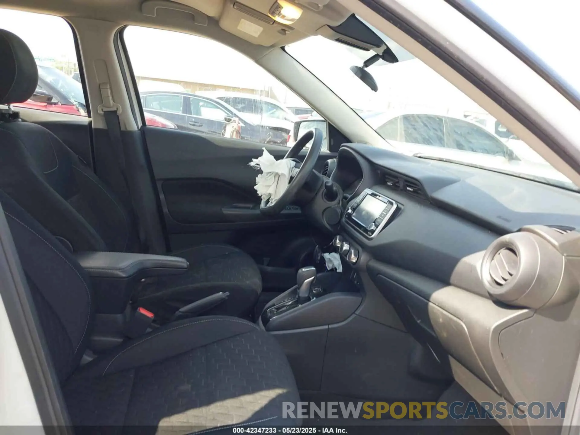 5 Photograph of a damaged car 3N1CP5BV4NL488056 NISSAN KICKS 2022