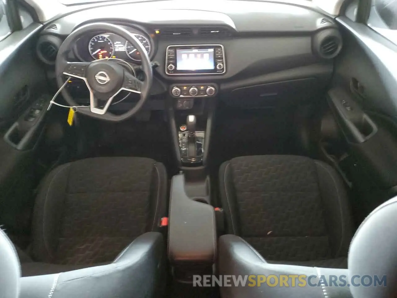 8 Photograph of a damaged car 3N1CP5BV4NL494942 NISSAN KICKS 2022