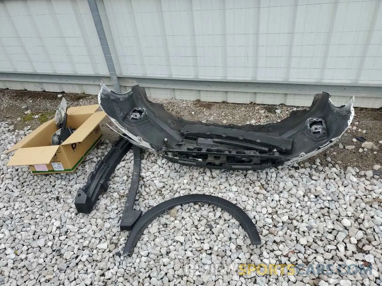 13 Photograph of a damaged car 3N1CP5BV5NL486753 NISSAN KICKS 2022