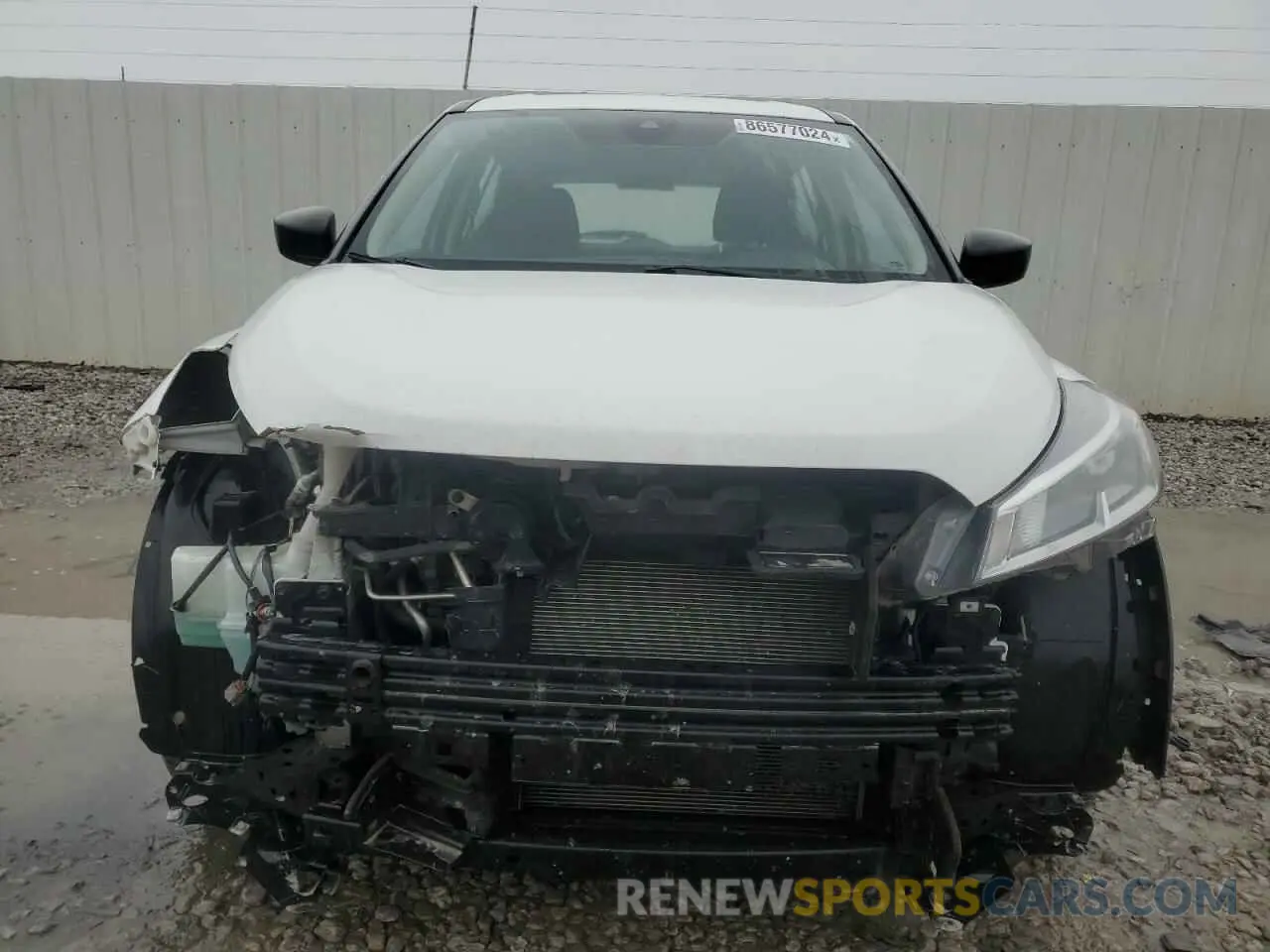5 Photograph of a damaged car 3N1CP5BV5NL486753 NISSAN KICKS 2022