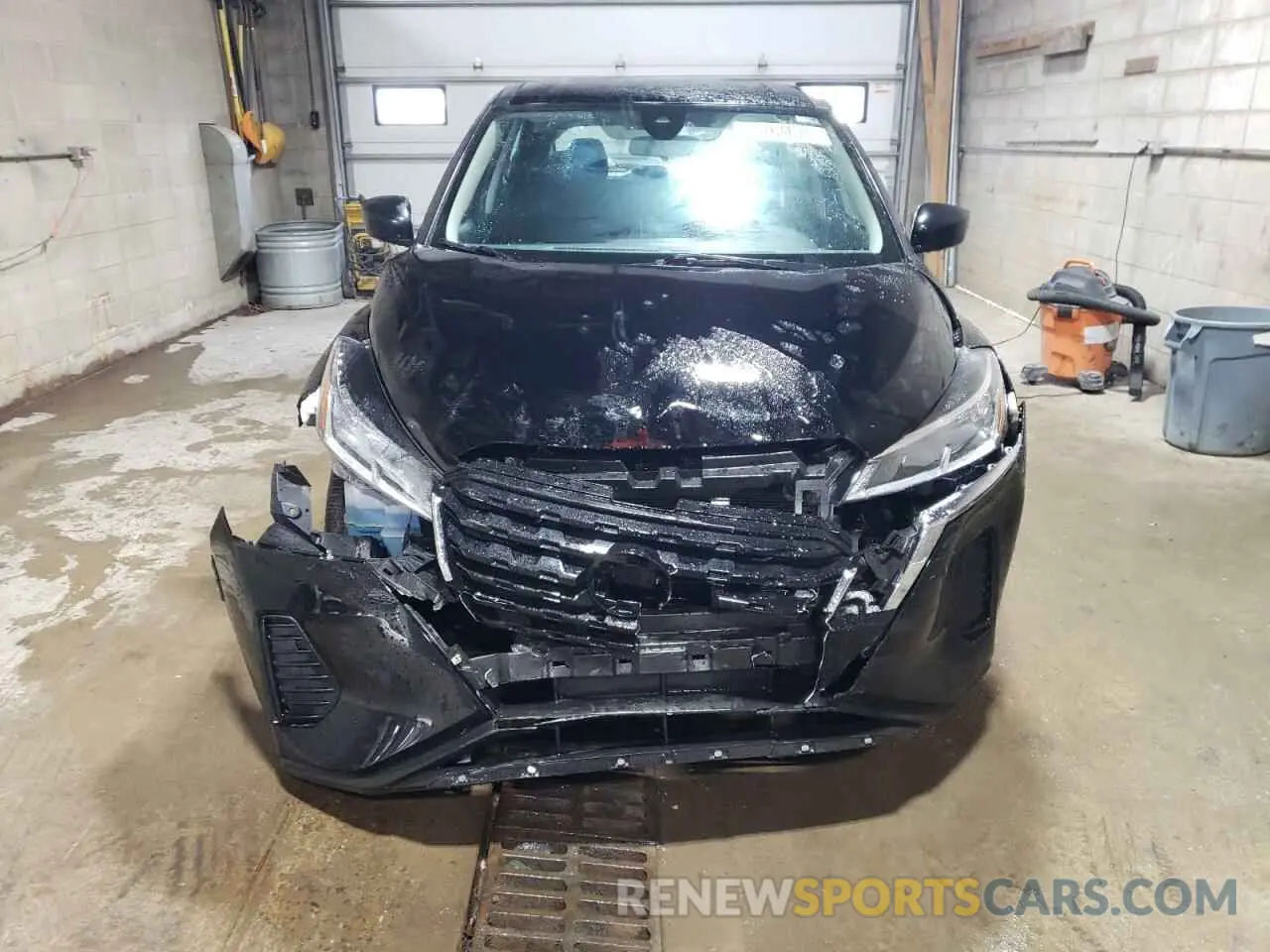 5 Photograph of a damaged car 3N1CP5BV5NL501753 NISSAN KICKS 2022