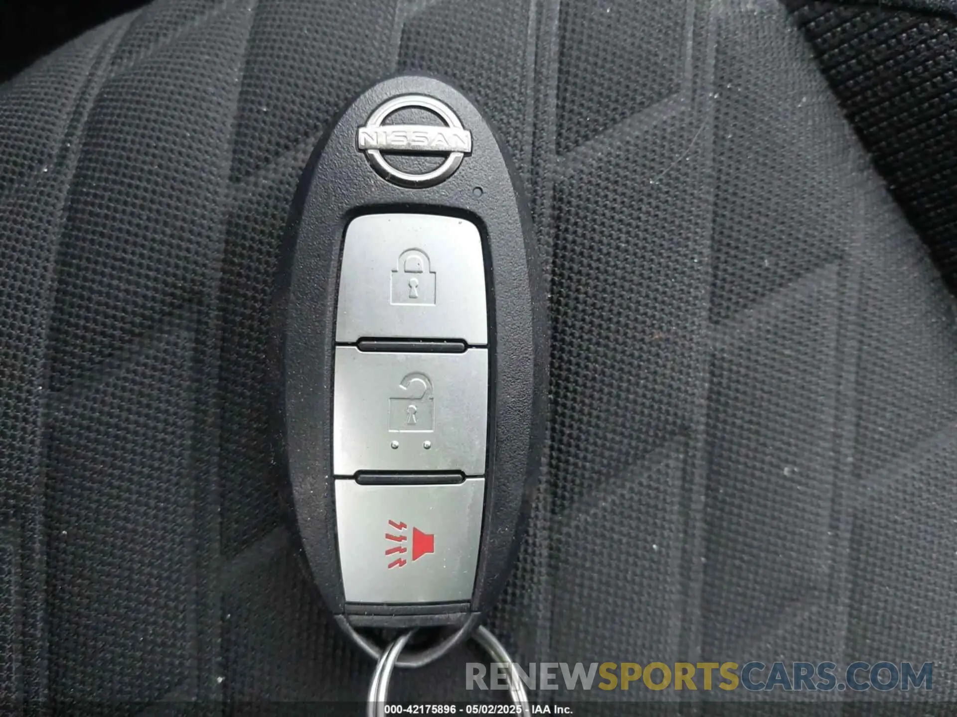11 Photograph of a damaged car 3N1CP5BV5NL506726 NISSAN KICKS 2022