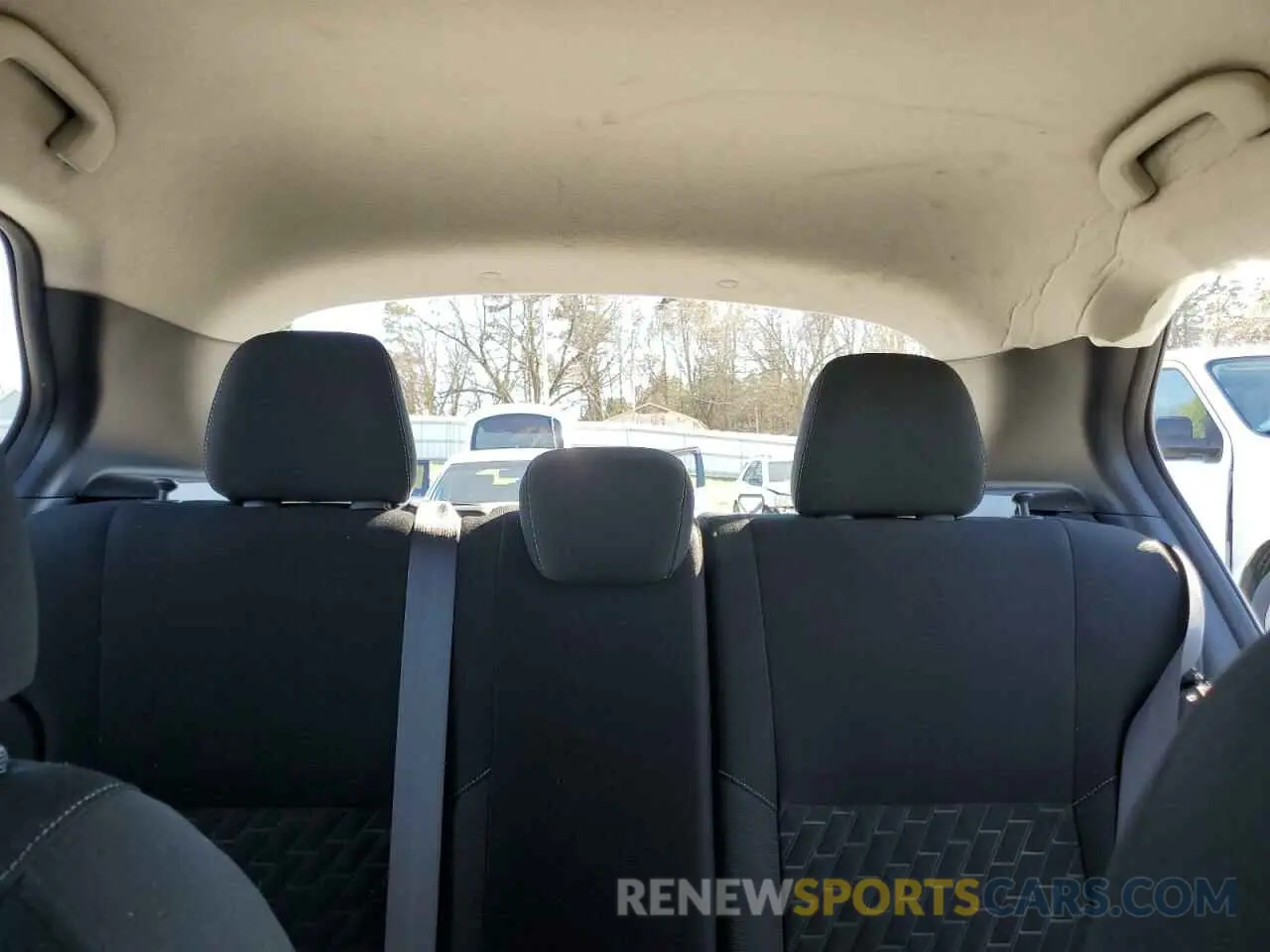 10 Photograph of a damaged car 3N1CP5BV5NL524353 NISSAN KICKS 2022