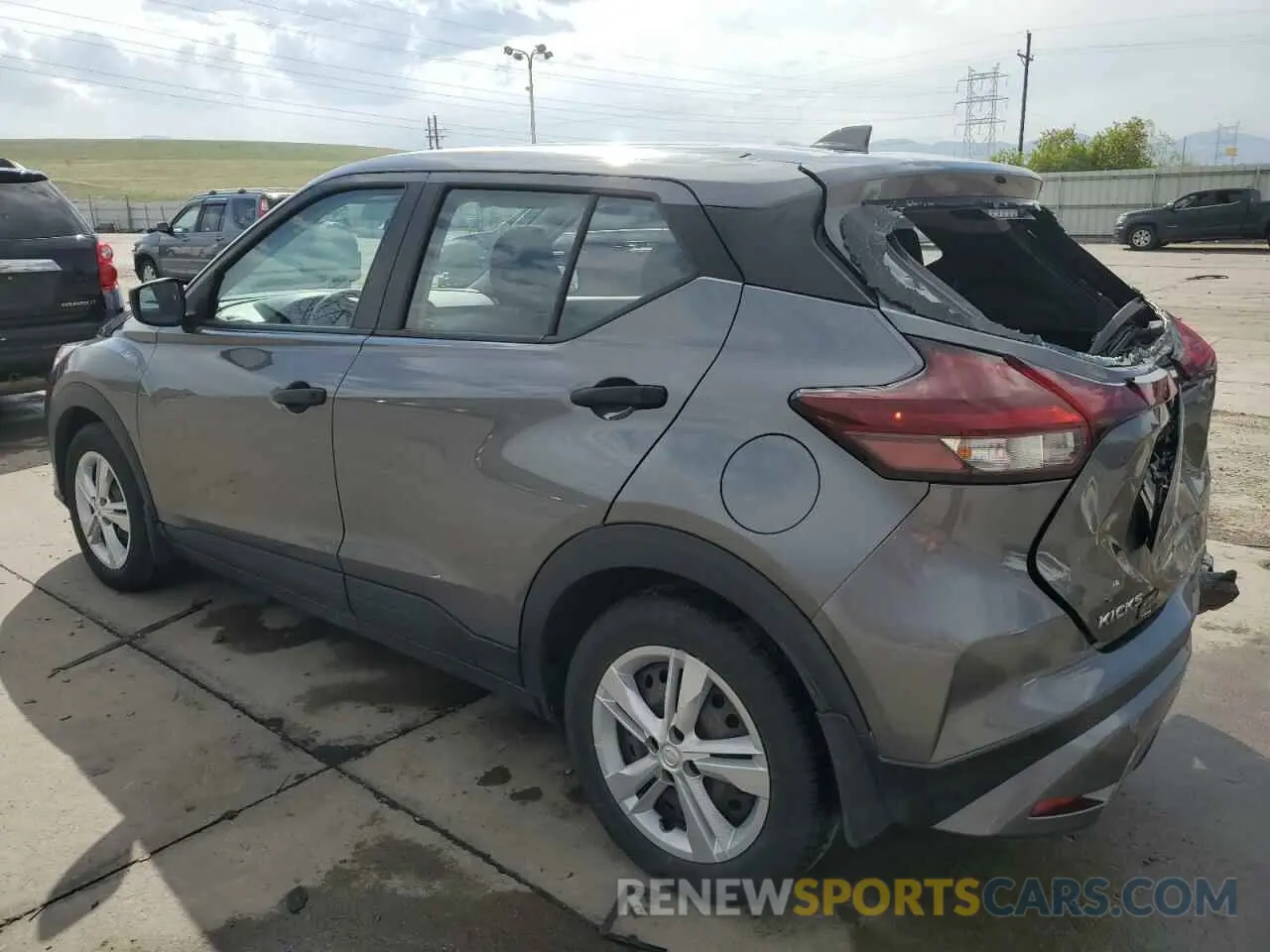 2 Photograph of a damaged car 3N1CP5BV6NL483232 NISSAN KICKS 2022