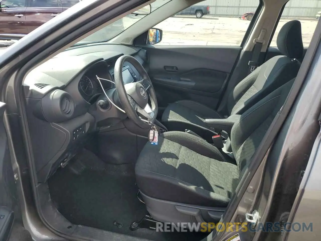7 Photograph of a damaged car 3N1CP5BV6NL483232 NISSAN KICKS 2022
