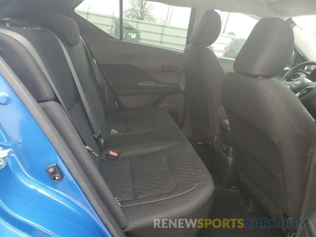 10 Photograph of a damaged car 3N1CP5BV7NL486379 NISSAN KICKS 2022