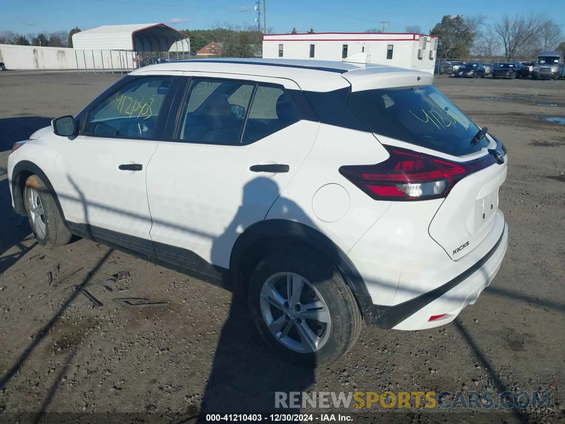 3 Photograph of a damaged car 3N1CP5BV7NL493025 NISSAN KICKS 2022