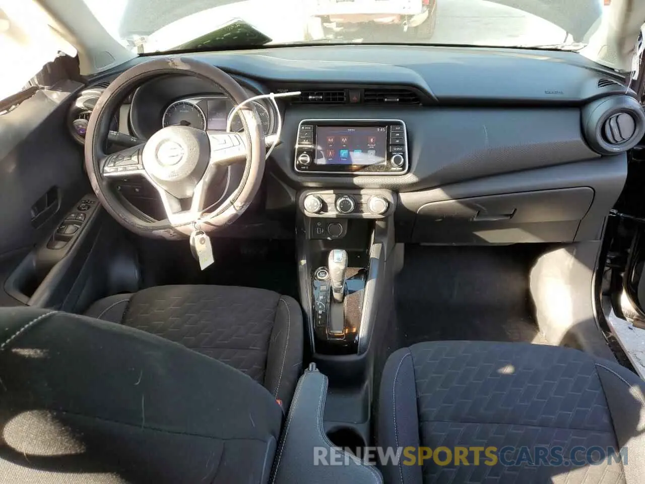 8 Photograph of a damaged car 3N1CP5BV7NL496197 NISSAN KICKS 2022