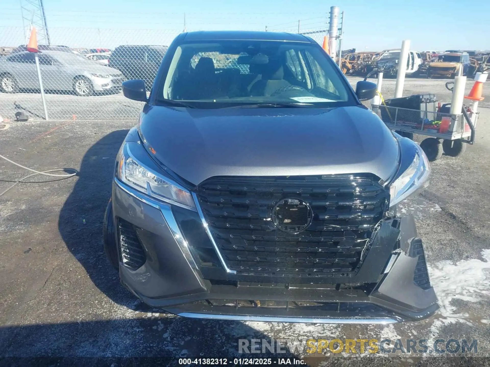 12 Photograph of a damaged car 3N1CP5BV7NL498712 NISSAN KICKS 2022