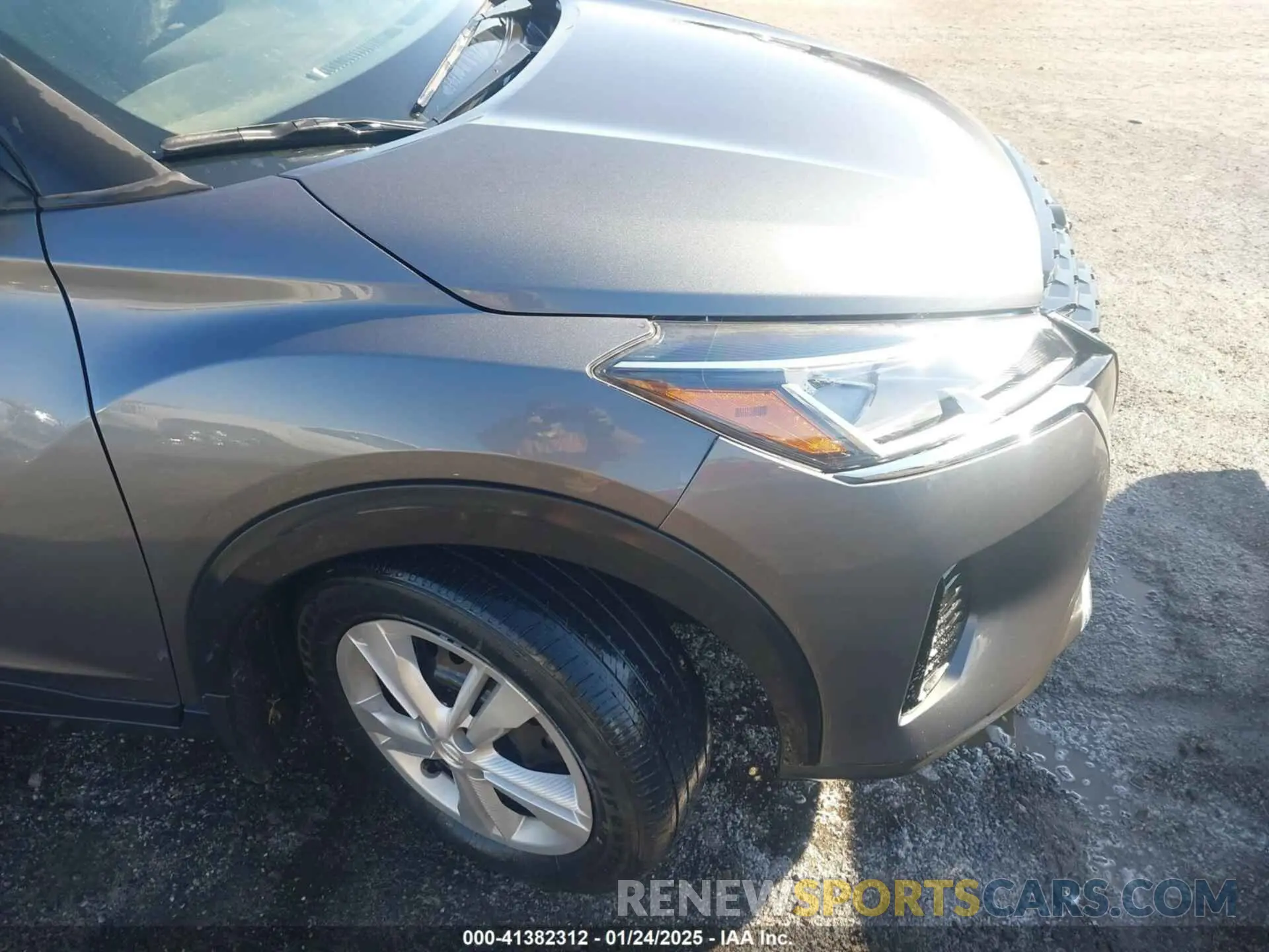 17 Photograph of a damaged car 3N1CP5BV7NL498712 NISSAN KICKS 2022