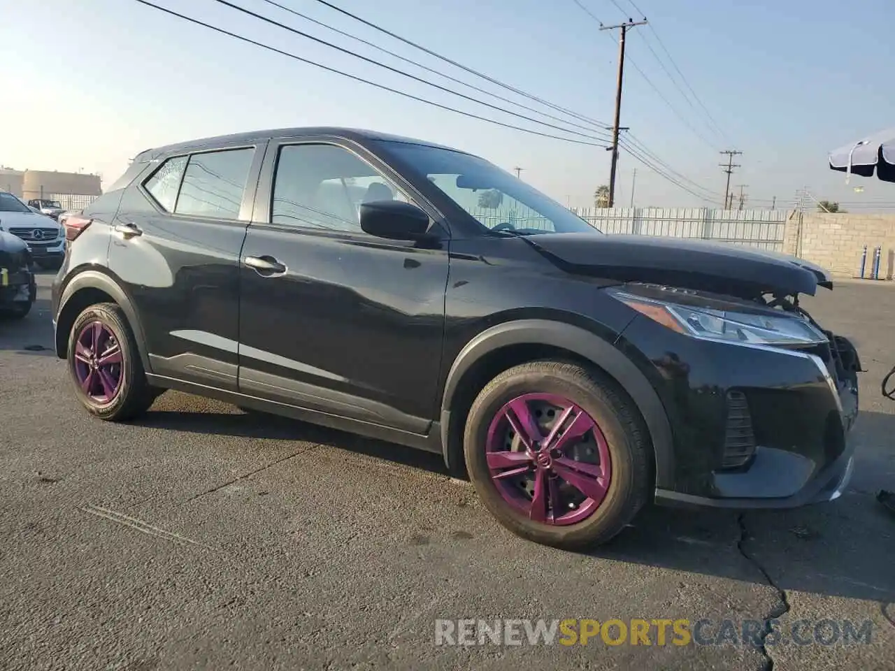 4 Photograph of a damaged car 3N1CP5BV7NL504234 NISSAN KICKS 2022