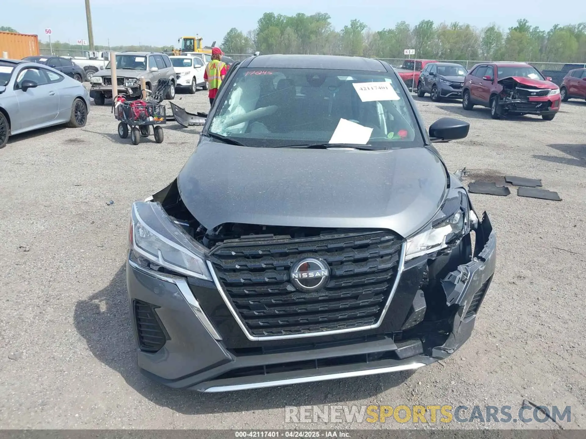 12 Photograph of a damaged car 3N1CP5BV7NL506159 NISSAN KICKS 2022