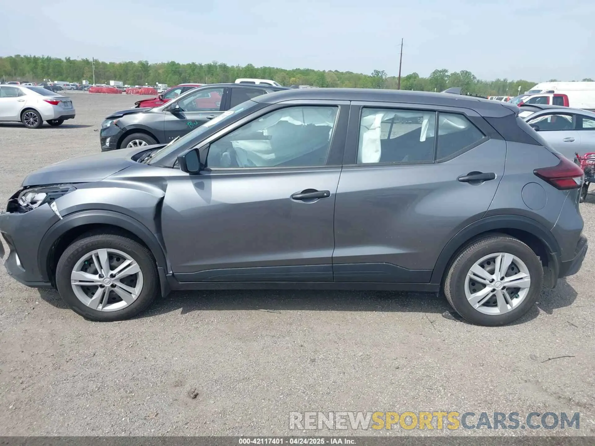 14 Photograph of a damaged car 3N1CP5BV7NL506159 NISSAN KICKS 2022