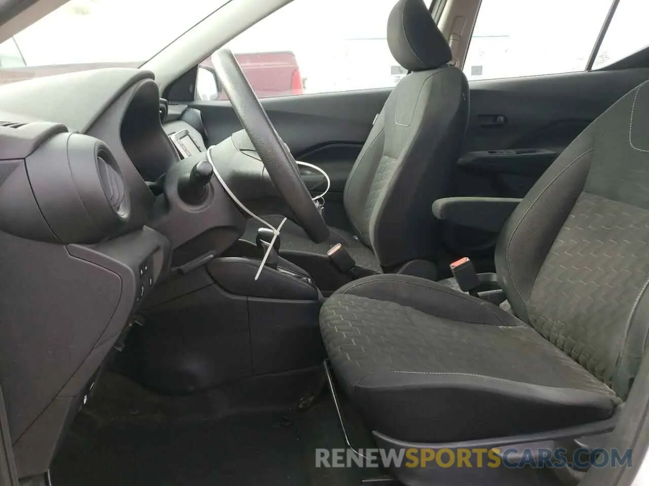 7 Photograph of a damaged car 3N1CP5BV7NL527898 NISSAN KICKS 2022