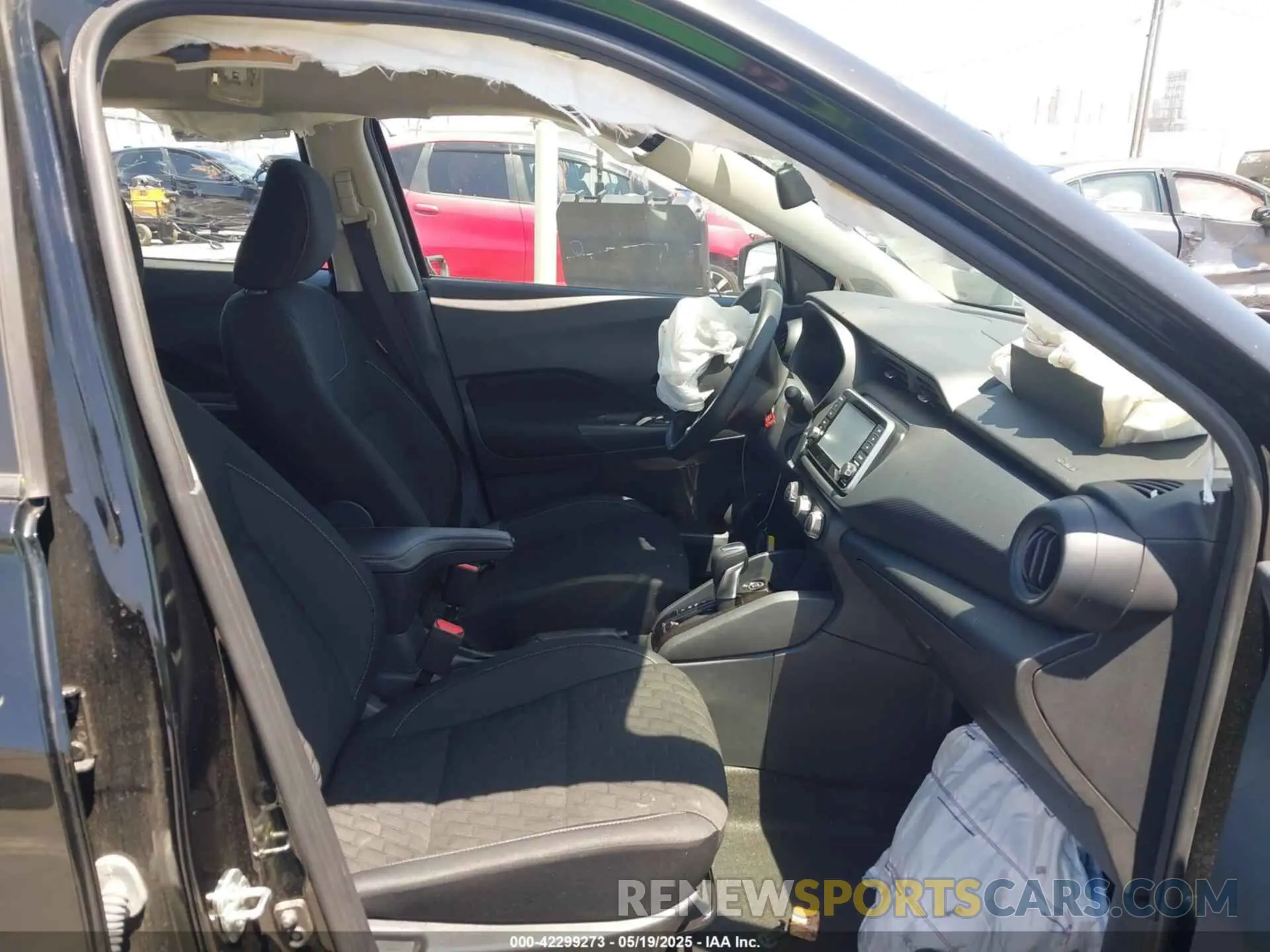 5 Photograph of a damaged car 3N1CP5BV7NL531367 NISSAN KICKS 2022